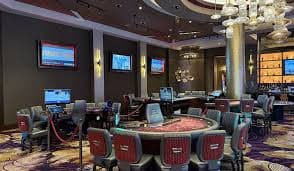 Slots gameplay on mobile device highlighting engaging casino experience